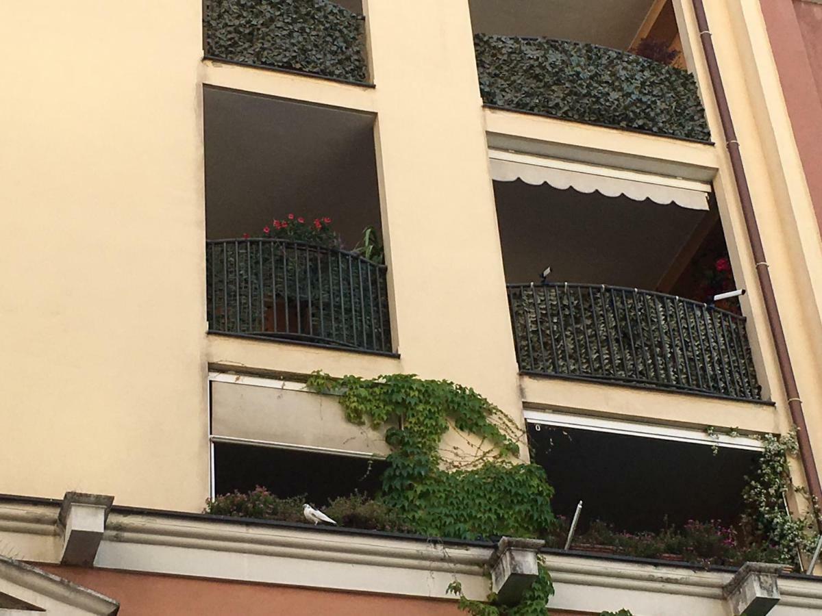 Flowers Apartment 바리 외부 사진